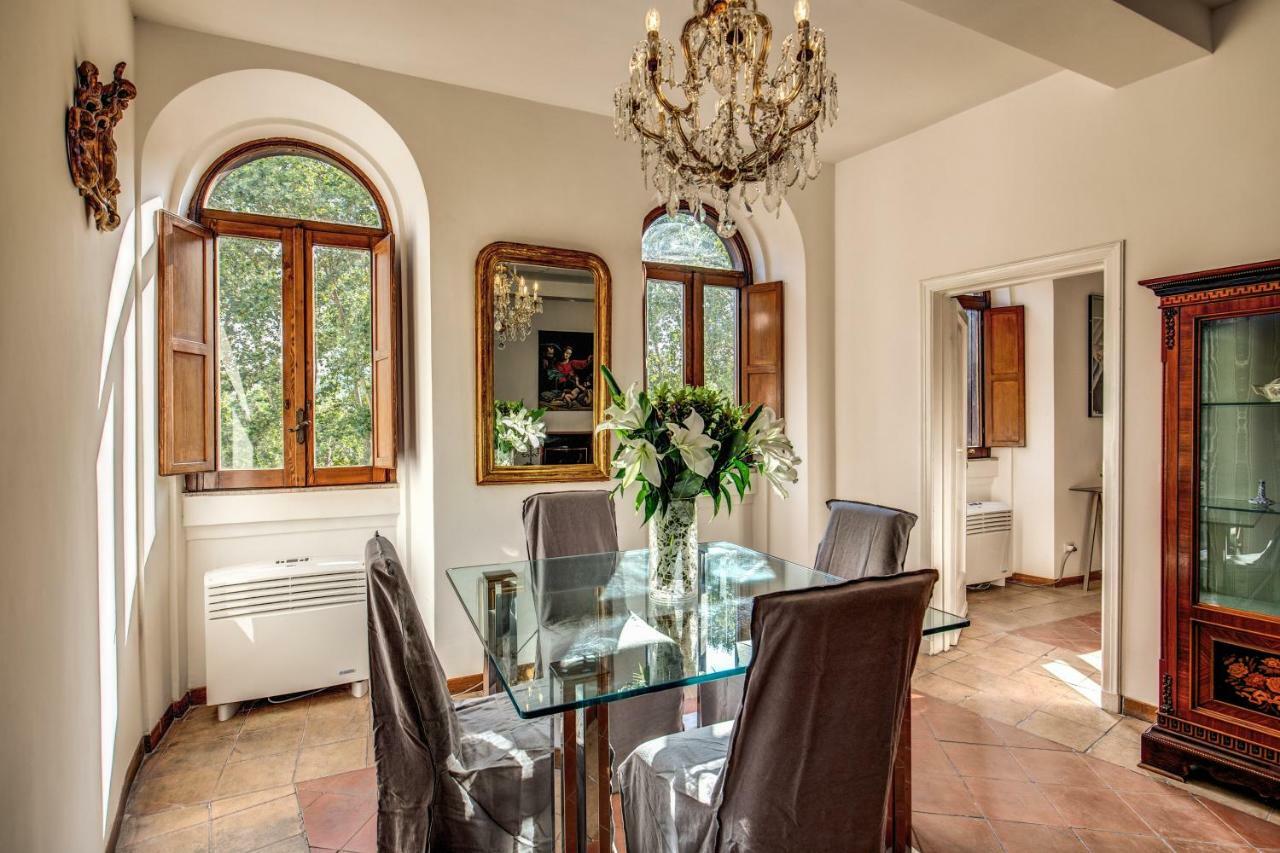 Lägenhet Campo Di Fiori 2 Bedroom Via Giulia Rom